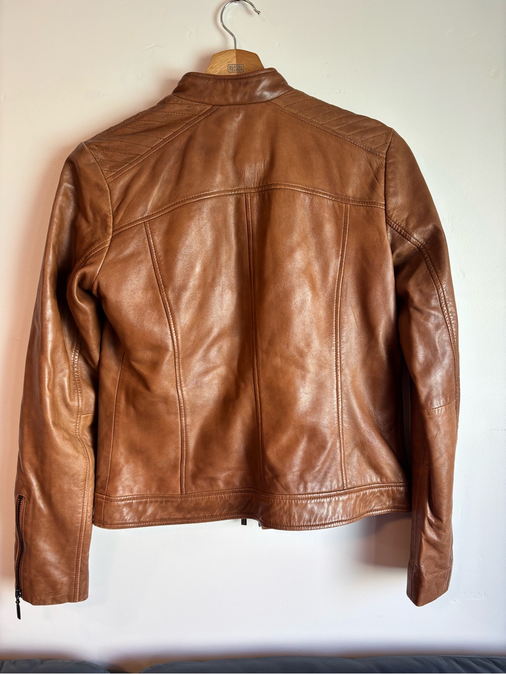 Bernardo 100% Genuine Leather Moto Jacket Cognac — image 4 of 4